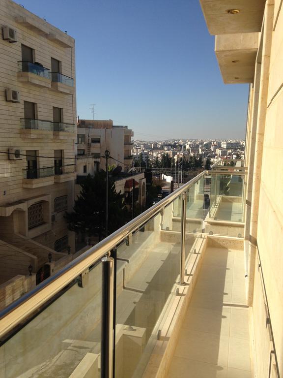 Diyarkom Apartment Amman Ngoại thất bức ảnh