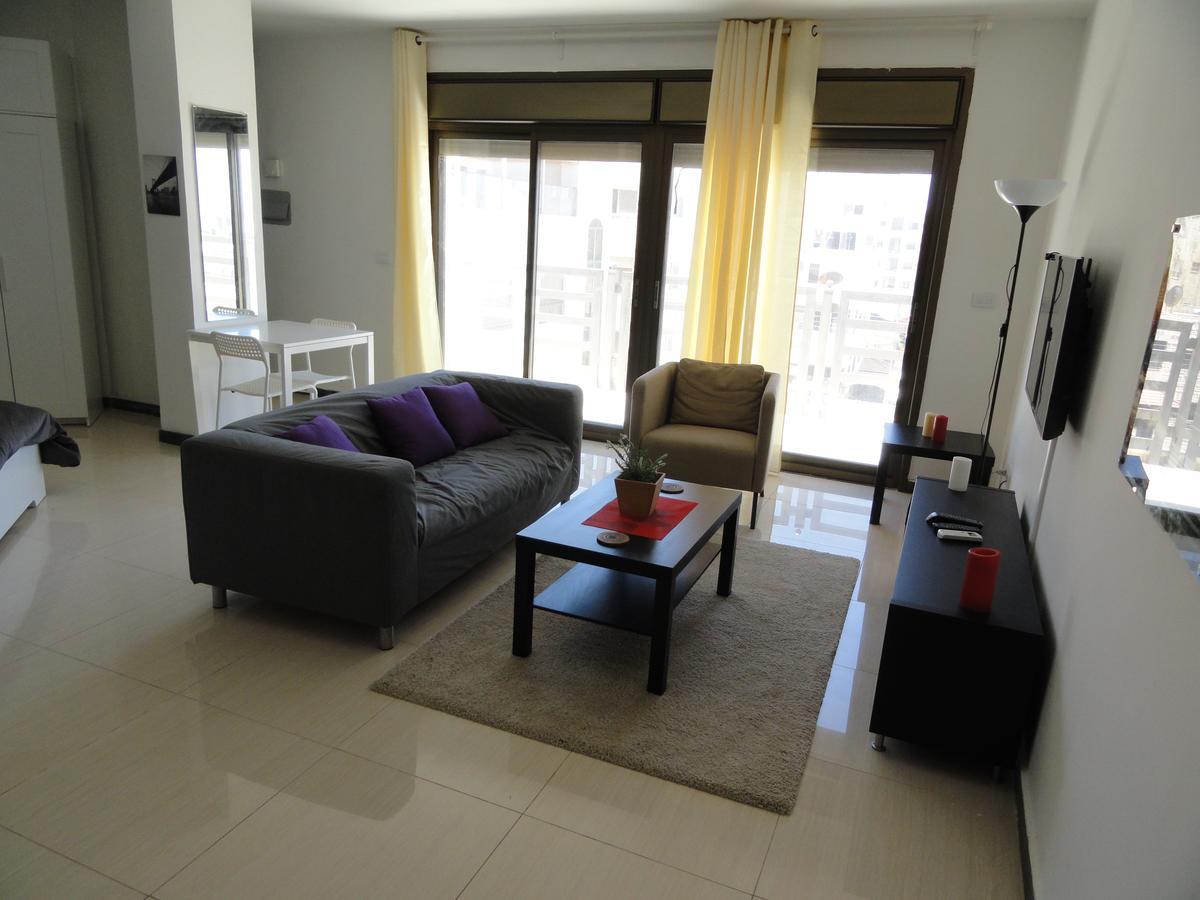 Diyarkom Apartment Amman Ngoại thất bức ảnh