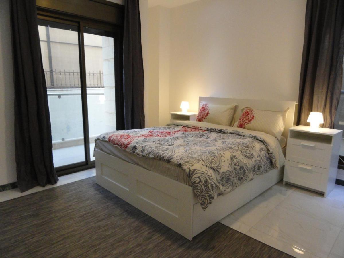 Diyarkom Apartment Amman Ngoại thất bức ảnh